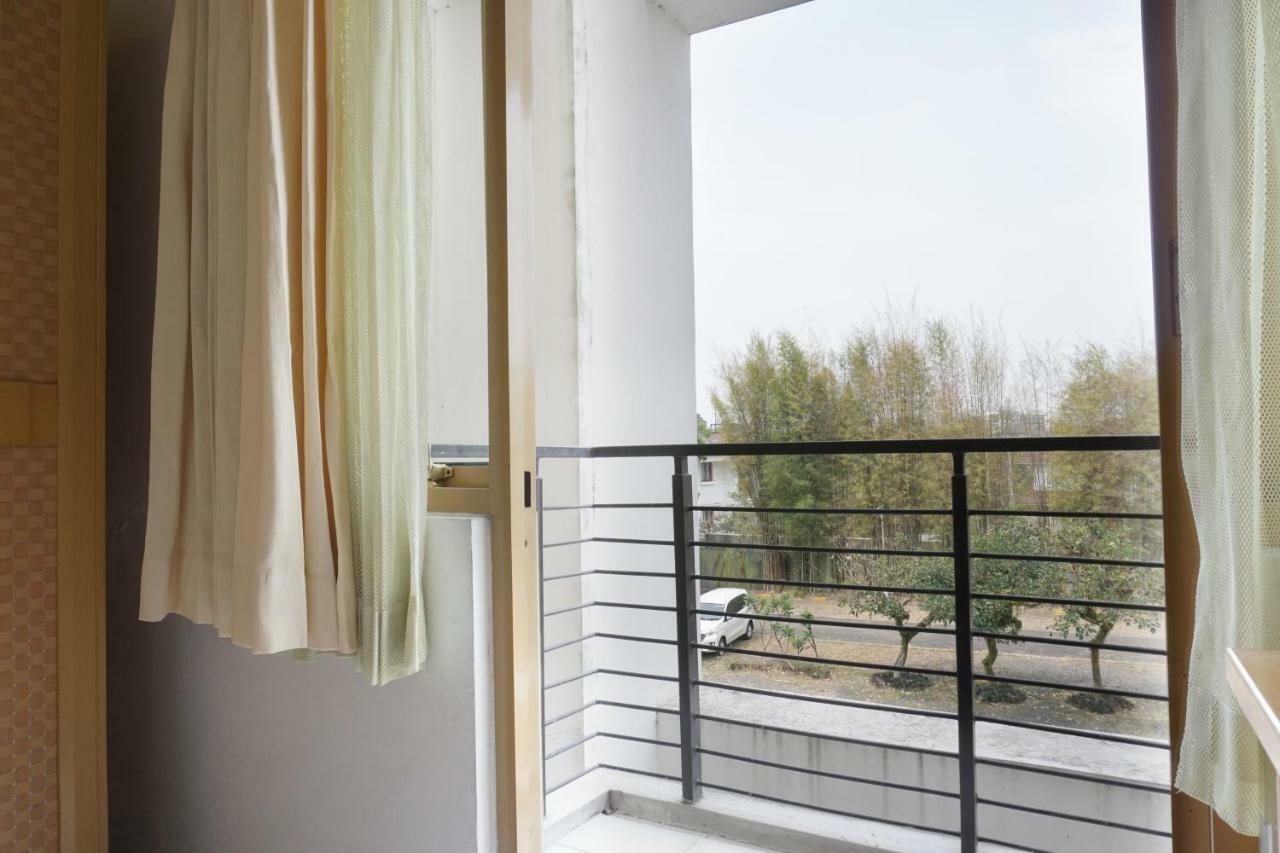 Residences By Reddoorz Near Maranatha University Bandung Dış mekan fotoğraf
